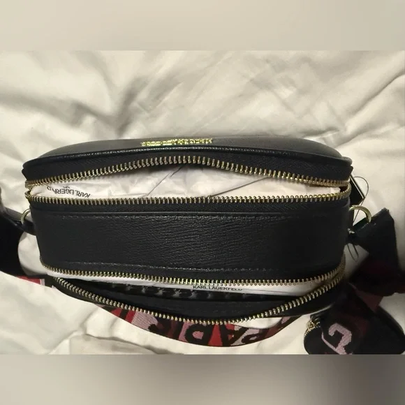 Karl Lagerfeld NWT Black Crossbody with Beautiful Strap and Attached coin purse! - Picture 7 of 9